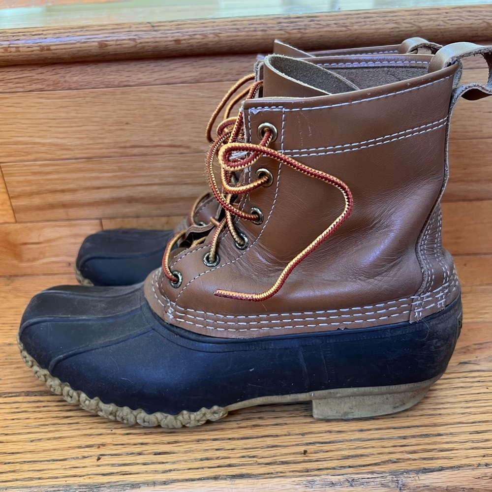L.L. Bean Men's Black and Tan Boots